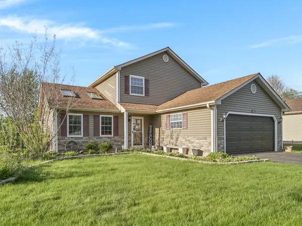 1112 Pheasant TRL, Carol Stream, IL 60188