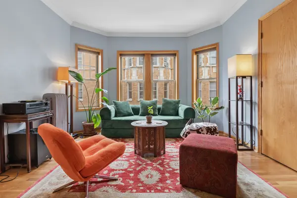 245 Washington BLVD #2B, Oak Park, IL 60302