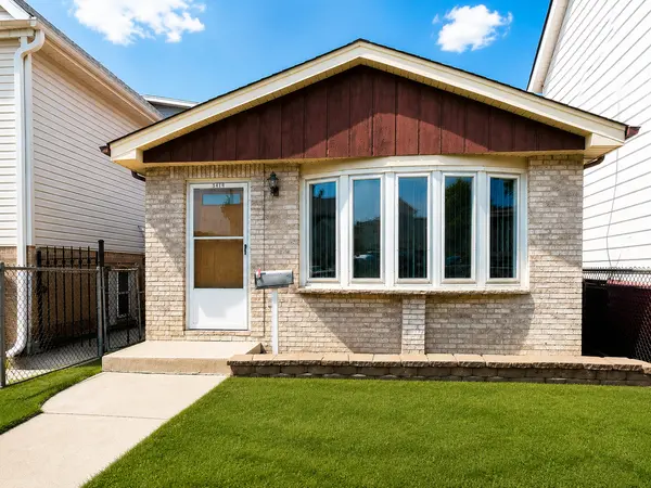 5708 W 64th PL, Chicago, IL 60638