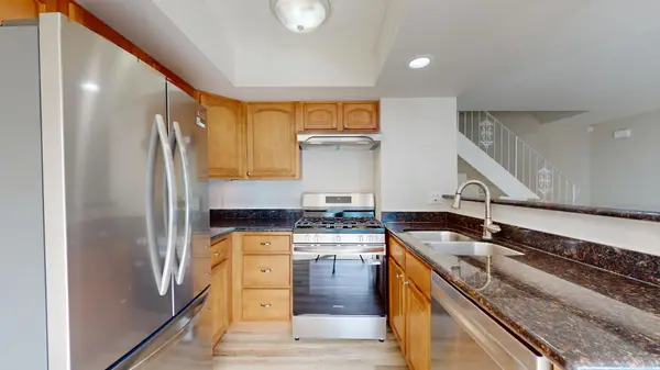 962 Inverrary LN, Deerfield, IL 60015