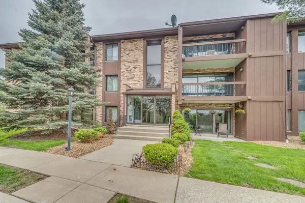7505 175th ST #122, Tinley Park, IL 60477