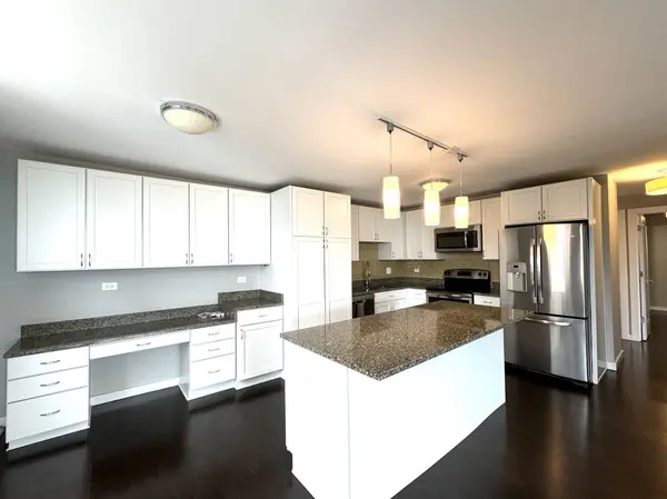 3033 N SHERIDAN RD #1505, Chicago, IL 60657