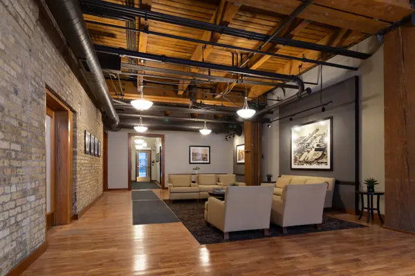 540 N LAKE SHORE DR #409, Chicago, IL 60611