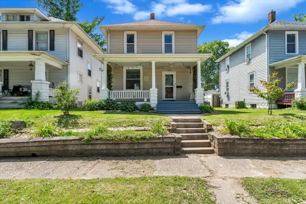 1179 26th Street A, Moline, IL 61265