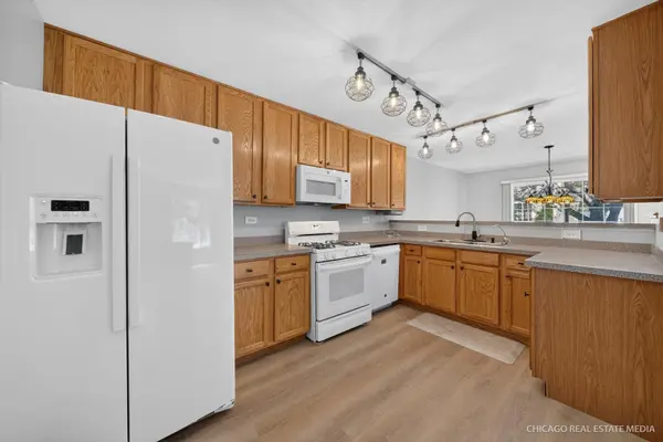 340 New Haven DR #340, Cary, IL 60013