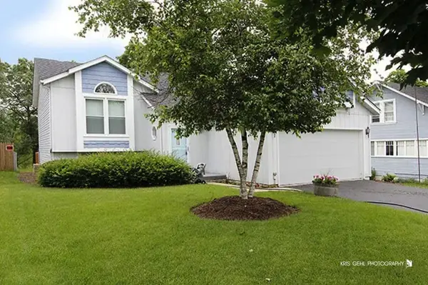 26145 W Lake AVE, Antioch, IL 60002