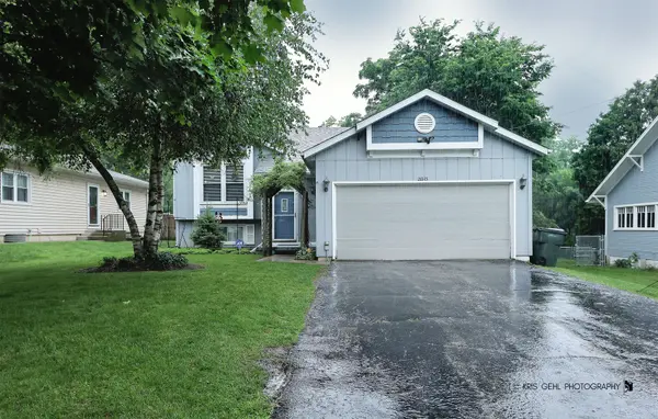 26145 W Lake AVE, Antioch, IL 60002