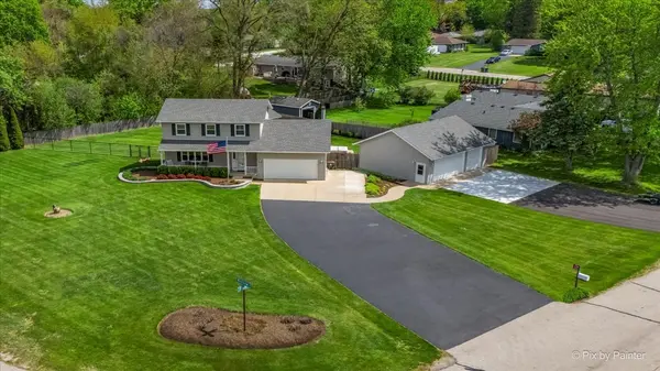 37W150 Olwin DR, Elgin, IL 60124