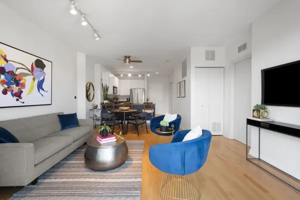 859 W Erie ST #408, Chicago, IL 60642