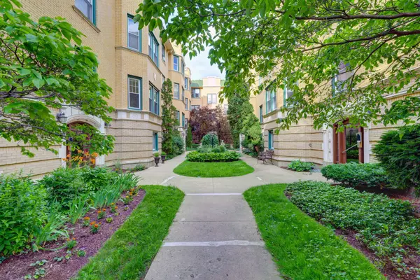 5515 N Winthrop AVE #3E, Chicago, IL 60640