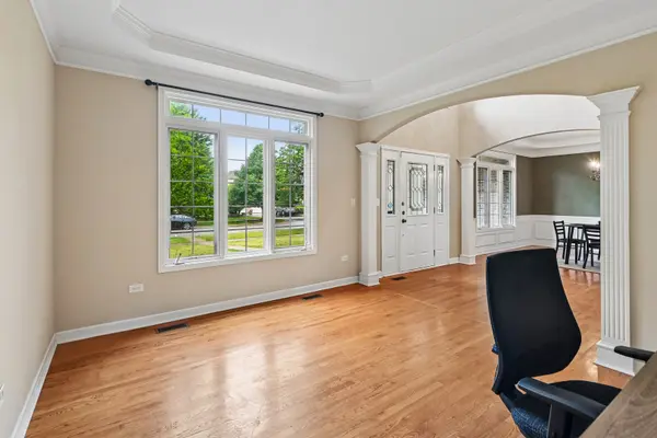 2227 Spartina RD, Naperville, IL 60564