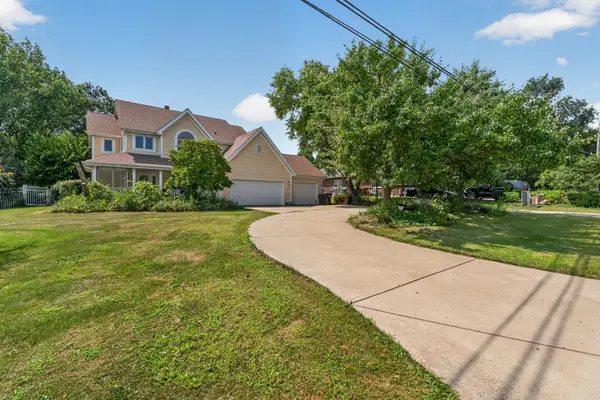 21162 S 78th AVE, Frankfort, IL 60423