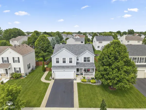 1801 Caton Ridge DR, Plainfield, IL 60586