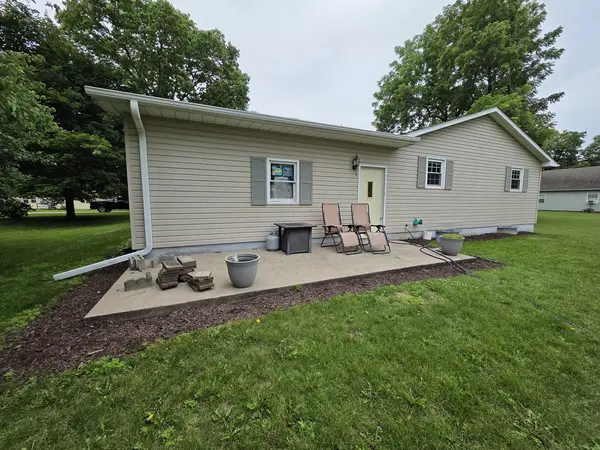 611 E 7th ST, Rock Falls, IL 61071