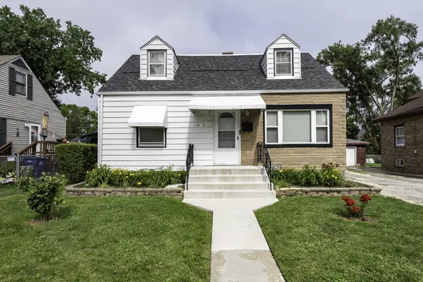 1819 Seymour AVE, North Chicago, IL 60064