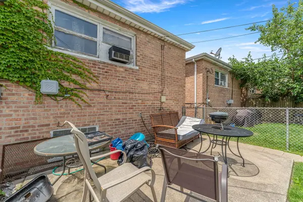 9043 S Carpenter ST, Chicago, IL 60620