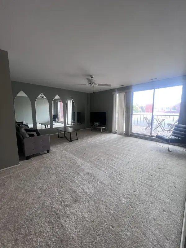 100 Park AVE #205, Calumet City, IL 60409