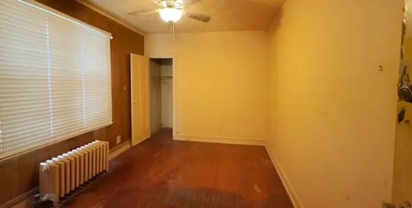 9927 S Sangamon ST, Chicago, IL 60643