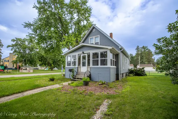 324 E Main ST, Genoa, IL 60135