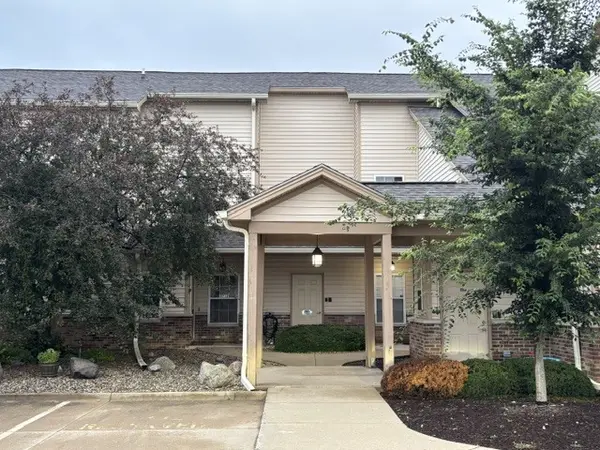 3712 Thornhill DR #3712, Champaign, IL 61822