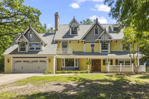36W473 Ferson Creek RD, St. Charles, IL 60174