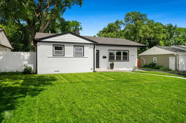 6413 Dunham RD, Downers Grove, IL 60516