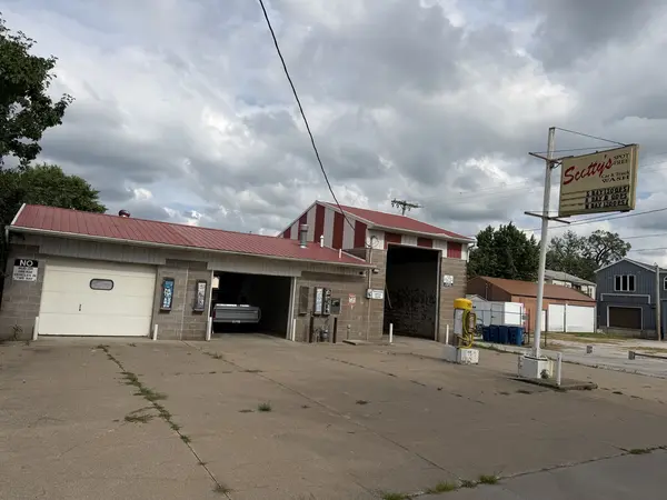 125 Jefferson ST, Buffalo, IA 52728