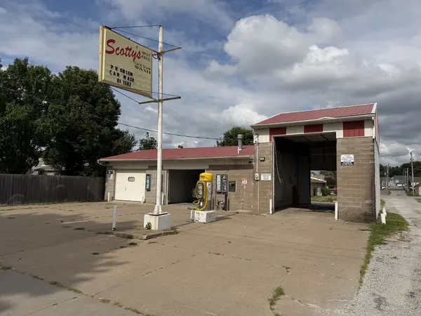 125 Jefferson ST, Buffalo, IA 52728
