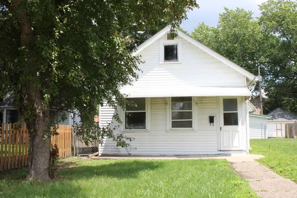 2611 Jefferson AVE, Davenport, IA 52803