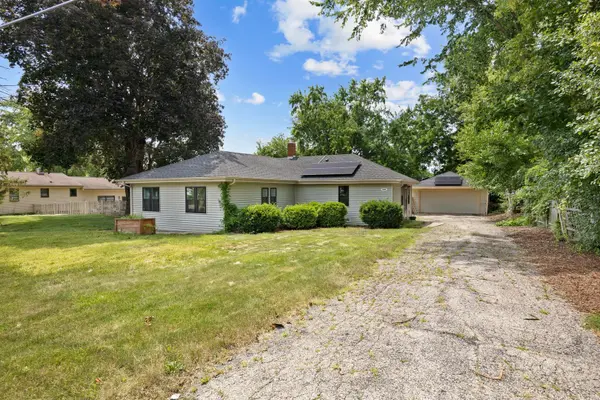 502 Monroe AVE, Ingleside, IL 60041