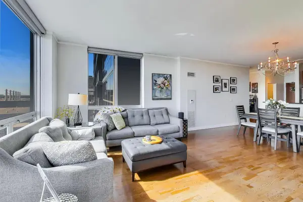 1901 S Calumet AVE #1206, Chicago, IL 60616