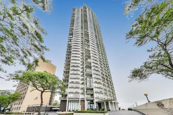 940 W Glenlake AVE #19C, Chicago, IL 60660