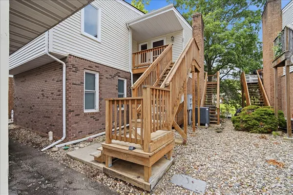 903 N Linden ST #22, Normal, IL 61761