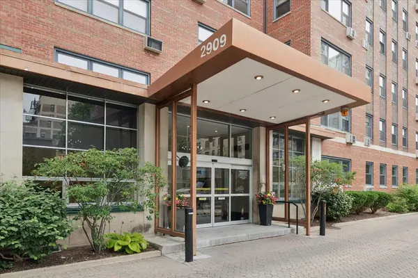 2909 N SHERIDAN RD #1310, Chicago, IL 60657