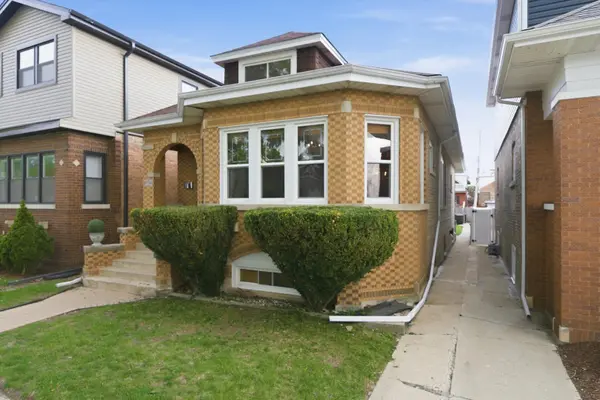 5411 W Byron ST, Chicago, IL 60641