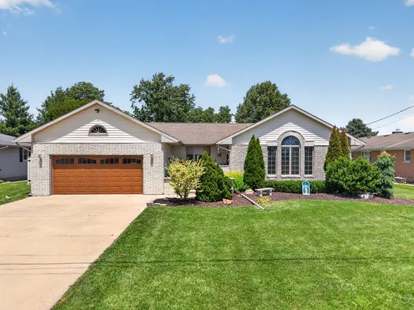 1722 Sharon RD, Streator, IL 61364