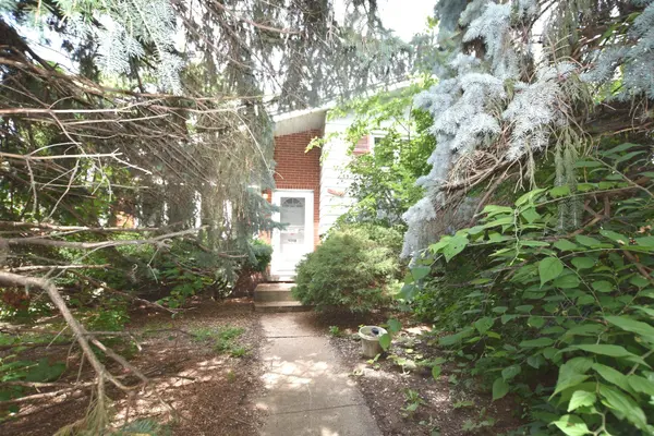 14 N May ST, Addison, IL 60101