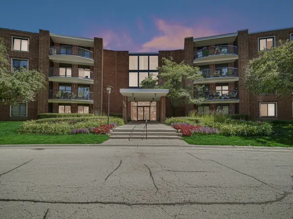 1415 E Central RD NE #305A, Arlington Heights, IL 60005