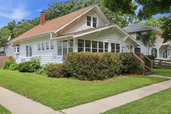603 N Jefferson AVE, Dixon, IL 61021
