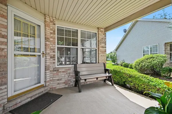 4706 Mikasa CT, Joliet, IL 60431