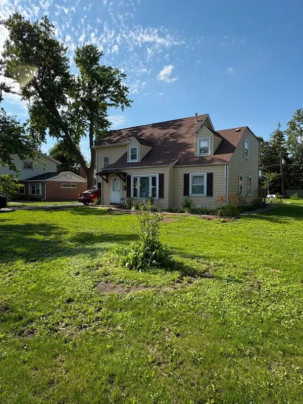 1678 Farwell AVE, Des Plaines, IL 60018