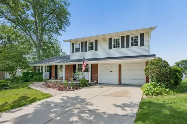 804 N Wente CT, Palatine, IL 60074