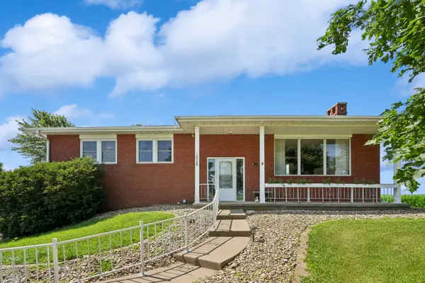 10928 134th AVE, Taylor Ridge, IL 61284
