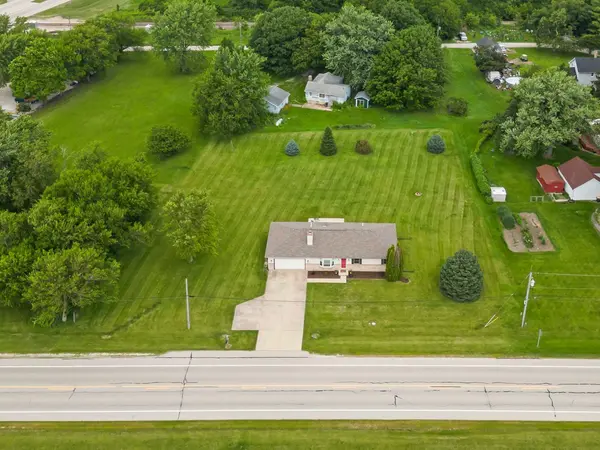 12475 Fox RD, Yorkville, IL 60560