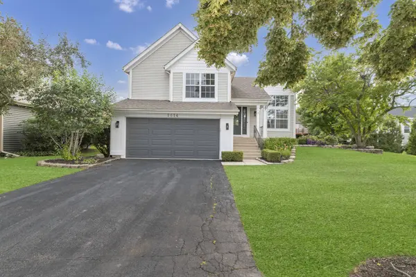 1414 Montauk CT, Bartlett, IL 60103