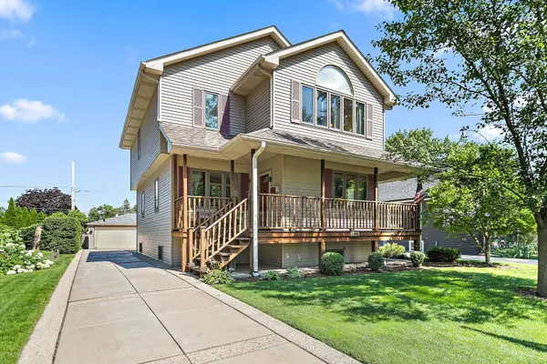 133 N Elroy AVE, Bartlett, IL 60103