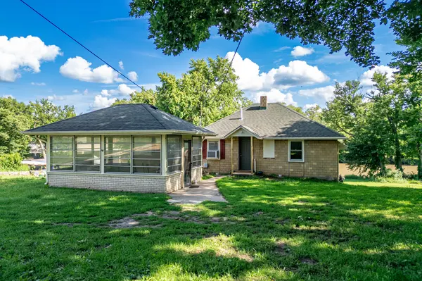 2191 Toms RD, Rockford, IL 61109