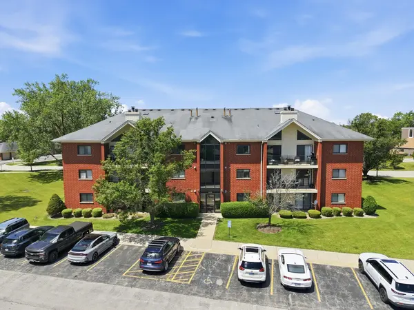 18206 Rita RD #2B,  Tinley Park,  IL 60477