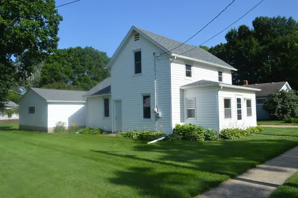 430 N Arch ST, Tiskilwa, IL 61368