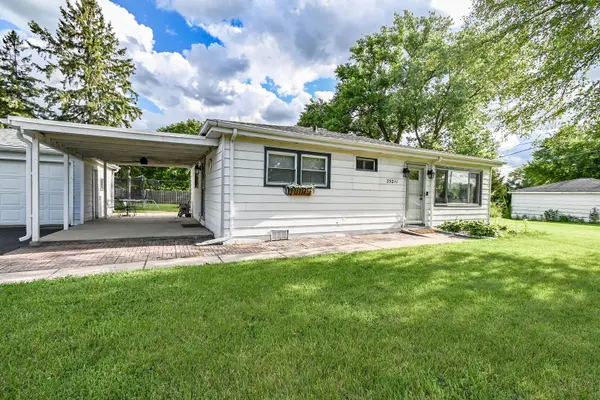 35211 N Edgewater LN, Ingleside, IL 60041